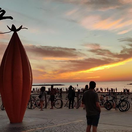 Central Stay Tlv Beachfront Tel Aviv Exterior foto