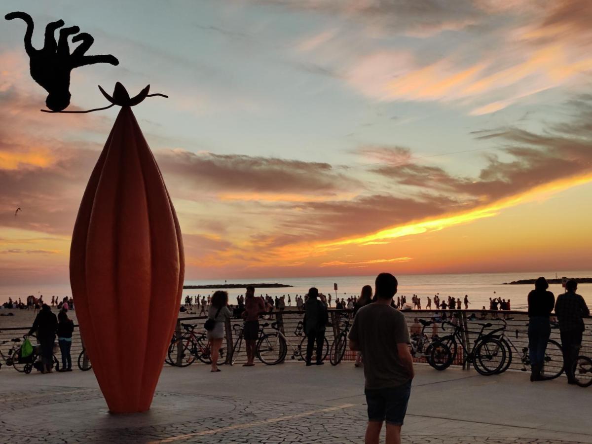 Central Stay Tlv Beachfront Tel Aviv Exterior foto
